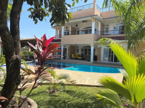 Barracuda House